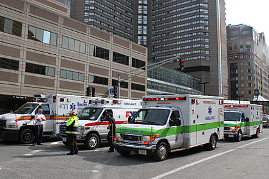 Два человека погибли во время стрельбы на съемках клипа в США