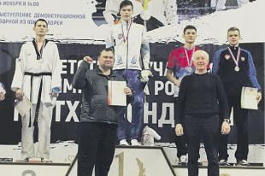 В тройке сильнейших. Алтайские тхэквондисты приняли участие в ЧР