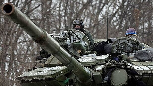 В ДНР установили памятник с фотографией украинского солдата