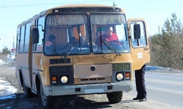 В Ноябрьске оштрафовали восьмерых водителей автобусов