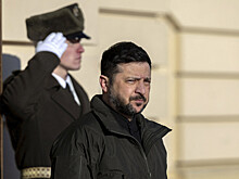 «Поддерживает образ»: политолог об отказе Зеленского выводить ВСУ с территории Донбасса