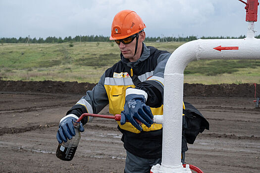 Названы самые высокооплачиваемые специальности в нефтяной отрасли
