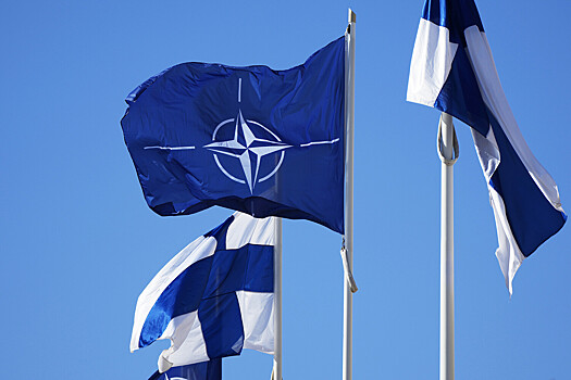 Финляндия и Швеция примут участие в учениях НАТО у границ РФ