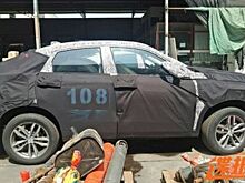 Geely тестирует кроссовер-купе