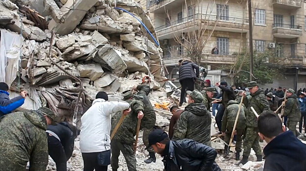 Более 298 тысяч сирийцев были вынуждены покинуть дома после землетрясения