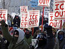 Политика Трампа привела к массовым протестам и кровопролитию в США. Чем это угрожает американскому президенту?