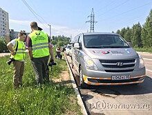 Инспекция ОНФ приехала в Тверь проверять дороги и осталась без бампера