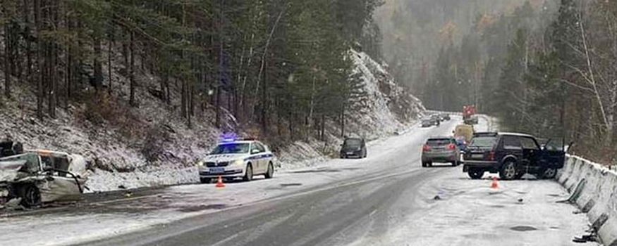 Под Дивногорском в ДТП пострадали четыре человека