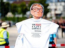 Криминолог: не только Никита Михалков считает Билла Гейтса злодеем