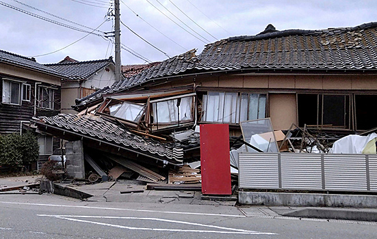 В Японии 51 человек числится пропавшим без вести после землетрясения