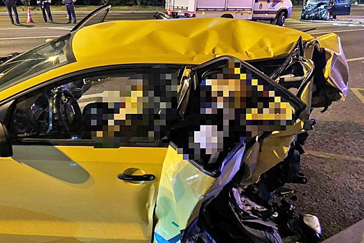 "Виновник пытался бежать": Очевидец рассказал о смертельном ДТП с такси в Москве