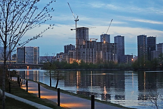 Опрос: Более 50% москвичей хотят жилье у воды, но для каждого второго это дорого