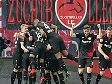 "Байер" обыграл "Шальке"