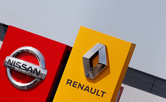 Renault рассматривает возможность продажи своей доли в Nissan
