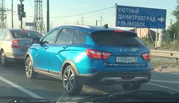 Универсал Лада Веста Кросс «поймали» на видео