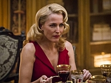 "Американские боги" показали Джиллиан Андерсон в образе Дэвида Боуи