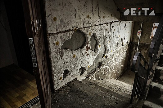 Многоквартирный дом во Владивостоке заливает дождями и кипятком