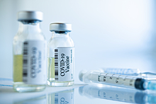 ВОЗ: вакцина не гарантирует полного уничтожения коронавируса