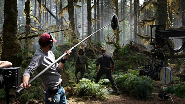 Студия «Universal» показала новый кадр из «Мира Юрского периода: Господство»