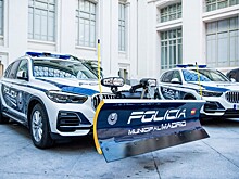 Полиция получила снегоуборщик на базе гибридного BMW X5