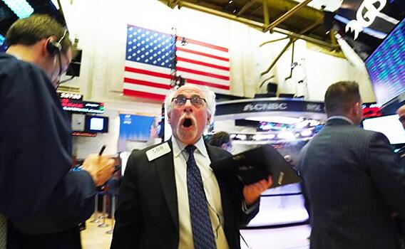 Падение ВВП на 1,4 %: У США развязывается пупок из-за поддержки Украины