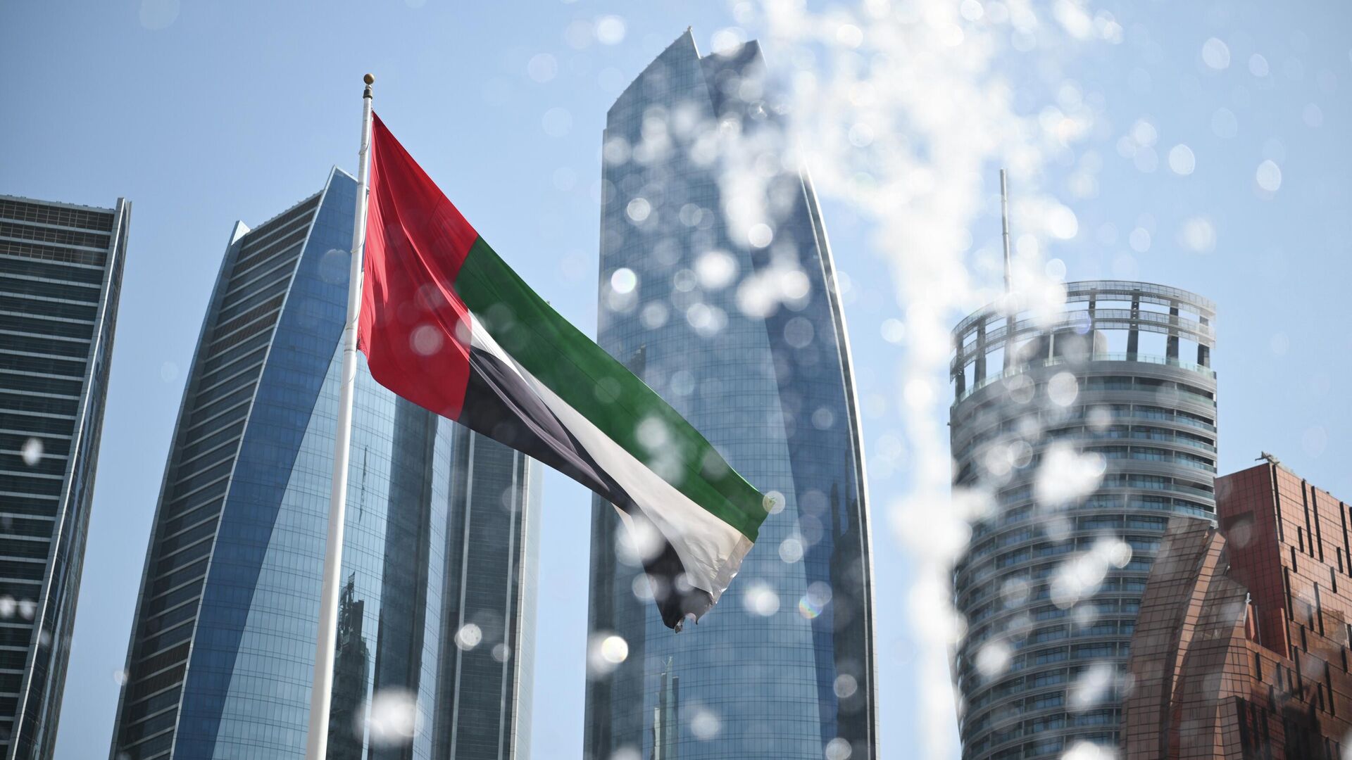 Стало известно, сколько россиян смогли покинуть страны Персидского залива