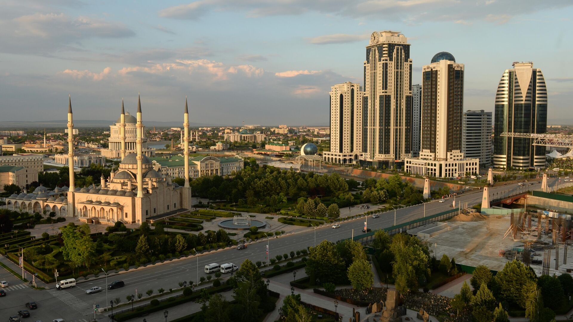 Кадыров призвал жителей Чечни не зацикливаться на внешнем виде туристов