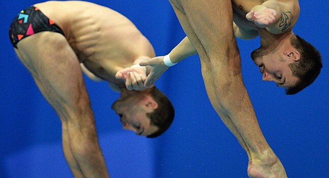 У России восьмая медаль в Токио: Бондарь и Минибаев завоевали бронзу в синхронных прыжках