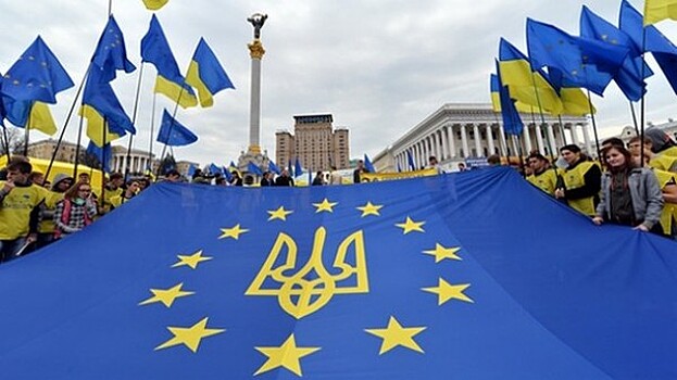 В Нидерландах нижняя палата парламента одобрила ассоциацию Украины и ЕС