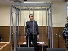 Осужденный экс-сотрудник МВД Захарченко уже год хочет на СВО