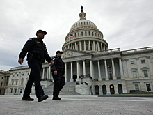 В США предновогодняя встряска в политике и экономике