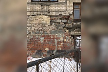 Жители разрушающегося дома в Челябинске добились отмены платы за капремонт
