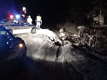 В ДТП с двумя большегрузами водитель легковушки скончался на месте