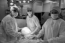 В Подмосковье хирурги удалили женщине опухоль яичника размером с арбуз