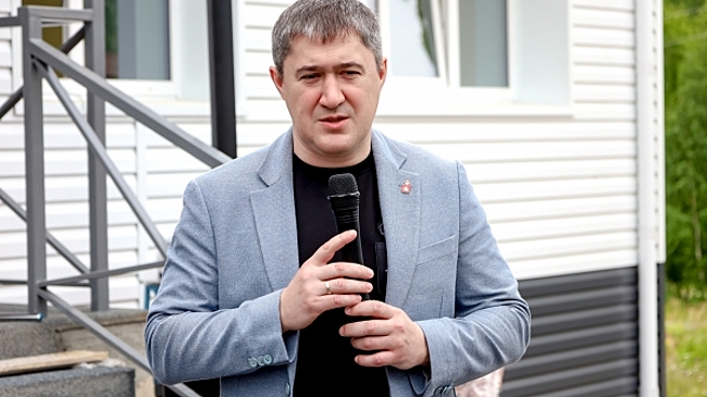 Итоги первой пятилетки и глобальные цели: чем запомнится предвыборное послание губернатора Махонина