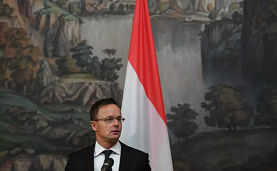 Венгрия выступила против новой холодной войны