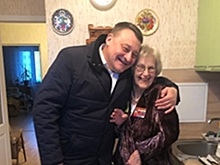 Глава управы Левобережного района поздравил ветеранов с наступающим Новым годом