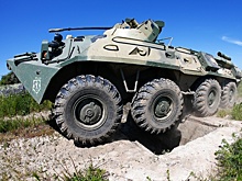 В Чите задержали двух солдат на БТР