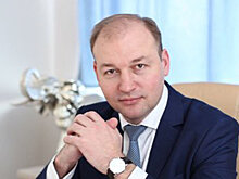 Суд восстановил на работе уволенного после отпуска в Ницце министра
