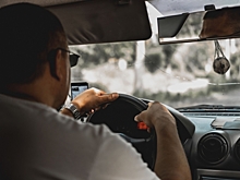 В Омске запретят поворот налево на двух перекрестках