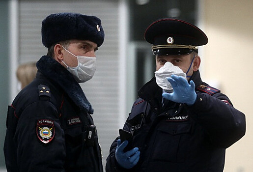 В Хабаровске полиция пришла в гостиницу к членам «Открытой России»