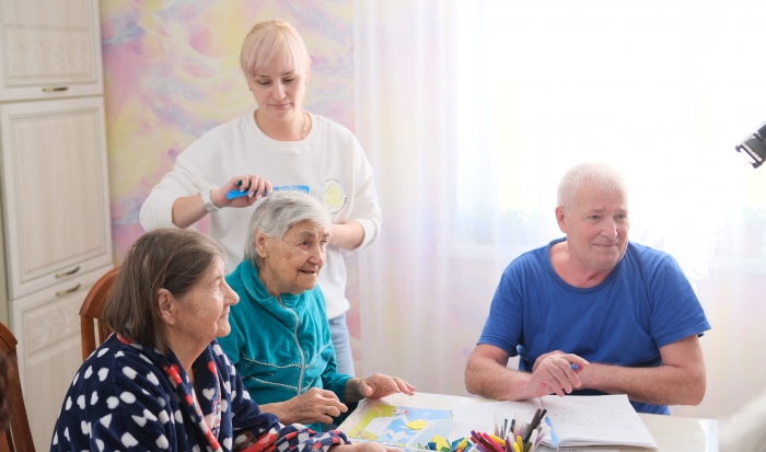 В Волгоградской области систему ухода за пожилыми совершенствуют с господдержкой