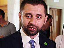 Лидер фракции партии «Слуга народа» в Раде Арахамия заявил о возможных переговорах с Россией в 2023 году