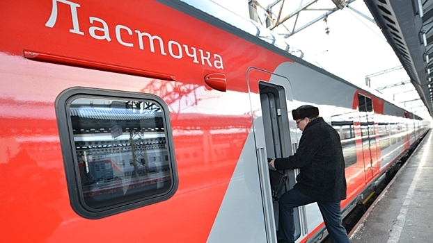 Неизвестные забросали камнями поезд «Ласточка» сообщением Нижний Новгород-Москва