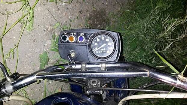 В Приморье 16-летний подросток перевернулся на мотоцикле