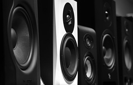 Почему ноутбуки 2000-х ломались от музыки и причем здесь курицы?