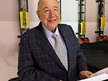 Евгений Петросян рассказал о бесконечных репетициях и концертах: «Остановка для нас — это конец»