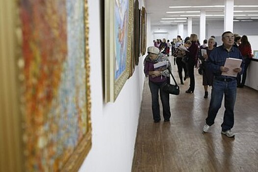 Маски, открытки, аквагрим: в Художественной галерее отметят Хеллоуин