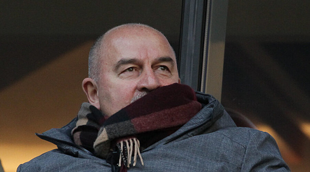 Российская Федерация ищет замену Станиславу Черчесову на SuperJob. Про зарплату молчат