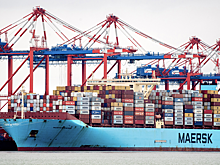 Maersk решила приостановить движение судов в Красном море